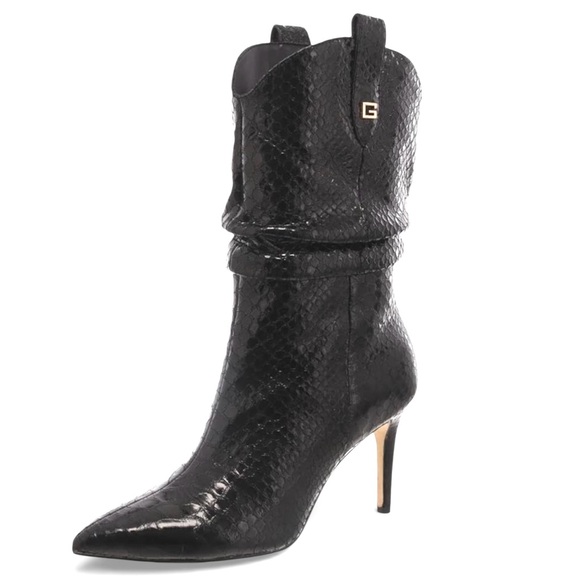 Guess Women's Benisa Black Pointed Toe Scrunch Boots Western Heels Sz 8 NWT